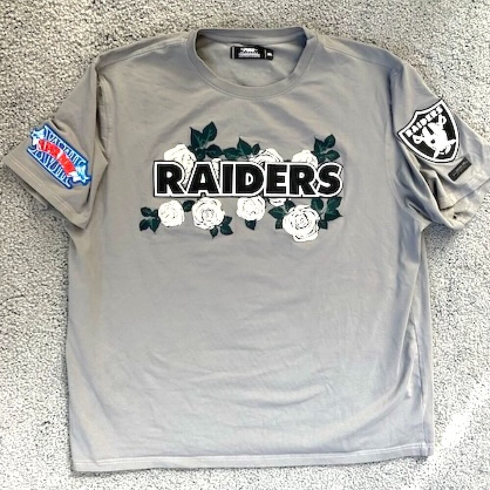 Las Vegas Raiders Roses T-Shirt NFL PRO Standard - Sz. 2XL - Excellent Condition
